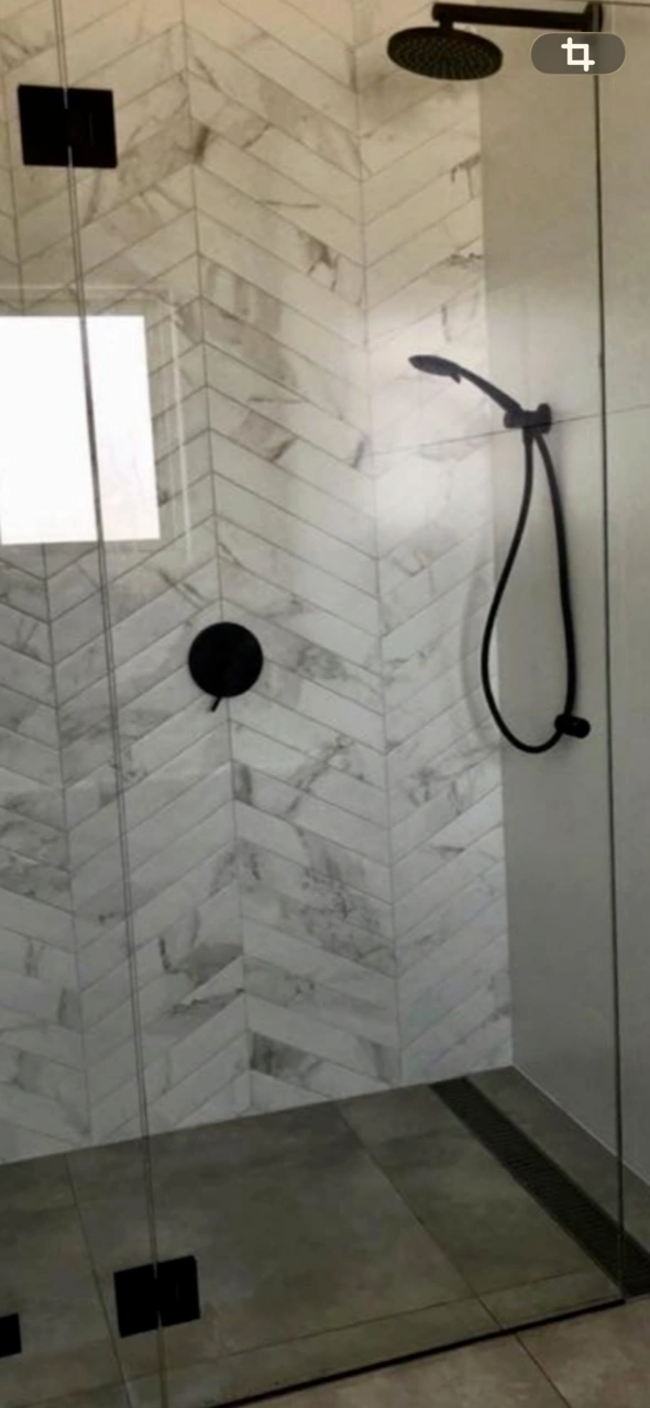 Shower resealing detail